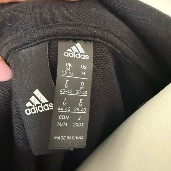 Adidas Athletic Cropped Pullover Hoodie in Black M - Picture 2 of 5